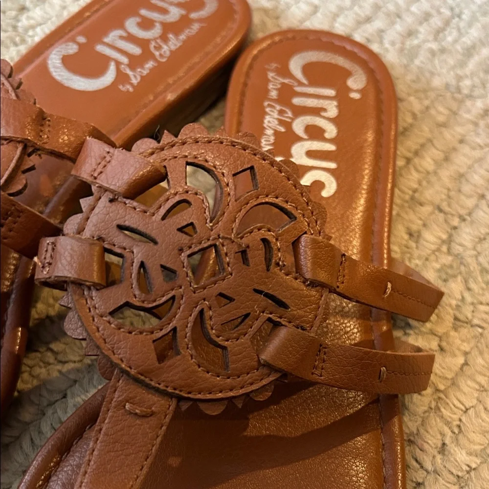 Circus by Sam Edelman Tan Cutout Sandals - Picture 3 of 9